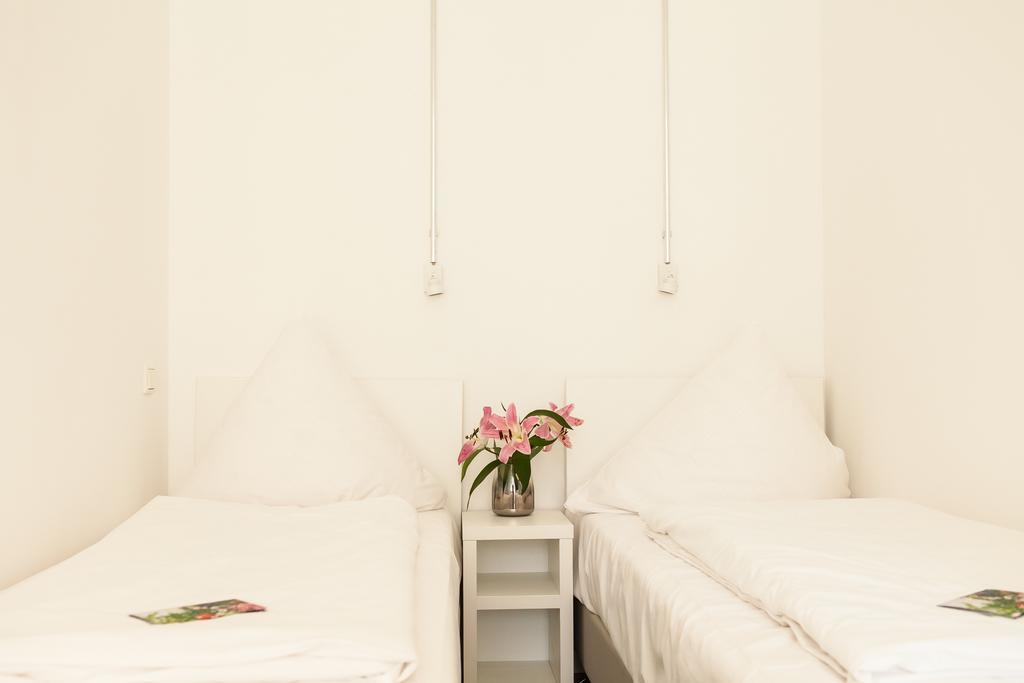 Apartment&Rooms Near Brandenburg Gate Berlin Luaran gambar